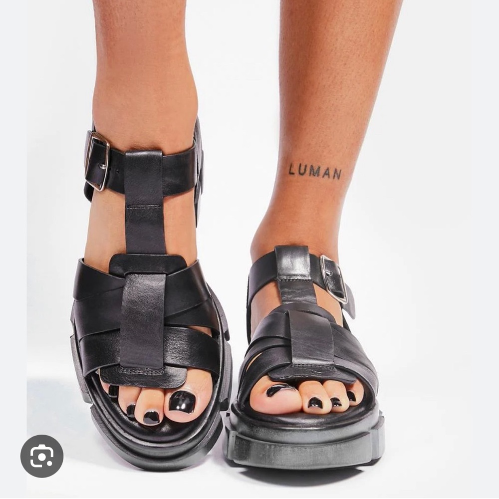 Free People Brooks Fisherman Sandals